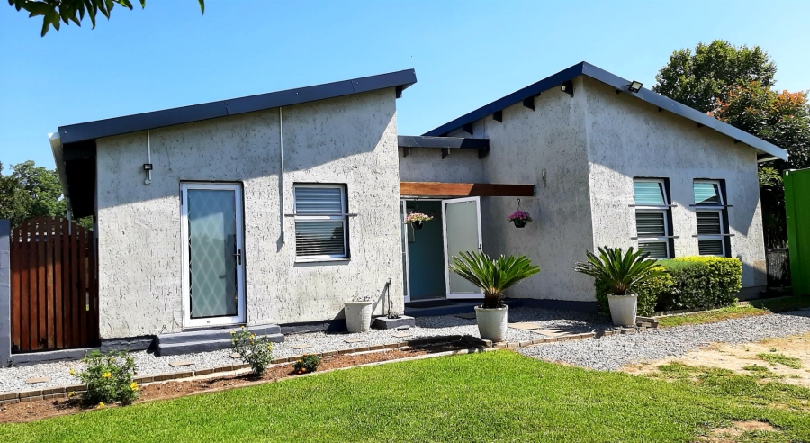 3 Bedroom Property for Sale in Blanco Western Cape